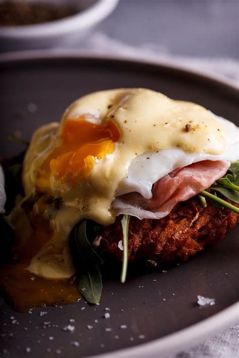eggs-benedict-on-hash-browns-simply-delicious image