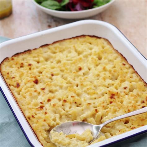 super-simple-macaroni-cheese-easy-peasy-foodie image