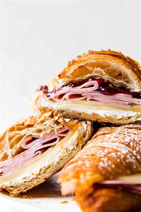 monte-cristo-croissant-sandwich image