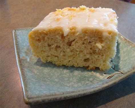 inside-out-lemon-cake-with-lemon-glaze image