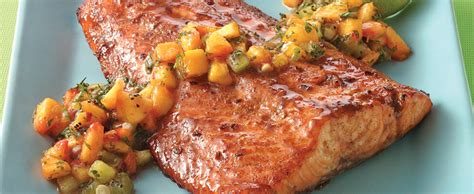 15-minute-summer-dinner-salmon-with-fruit-salsa image