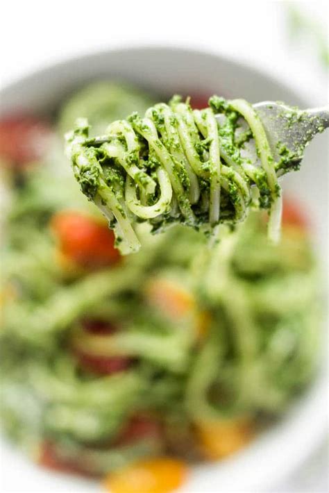 spinach-spaghetti-sauce-happy-veggie-kitchen image