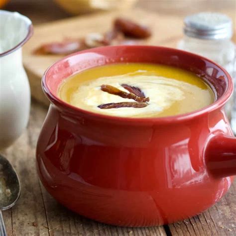 instant-pot-butternut-pumpkin-soup-homemade-food image