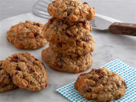 oatmeal-cookies-with-butterscotch-and-cranberries image