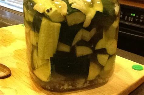 kittencals-easy-refrigerator-kosher-garlic-dill-pickles image
