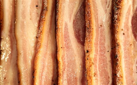 8-steps-to-making-your-own-bacon-barbecuebiblecom image