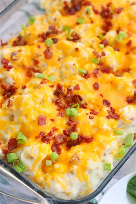 loaded-baked-potato-casserole-the-diary-of-a-real image