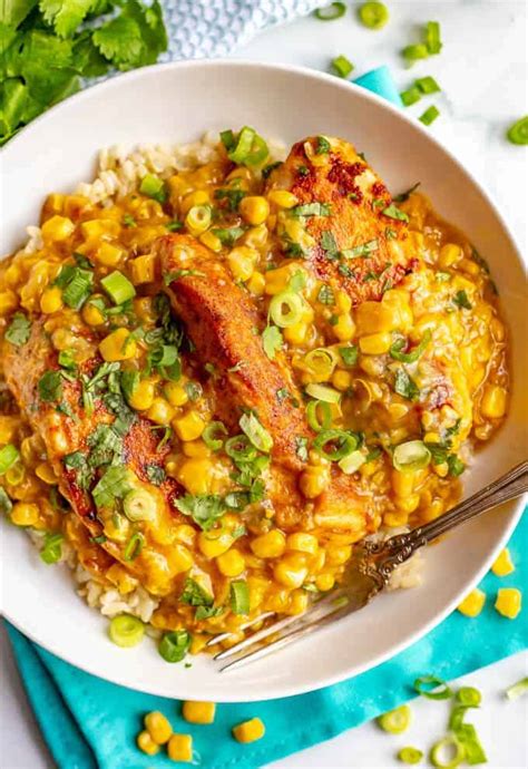 skillet-chicken-with-creamed-corn-family-food-on-the image