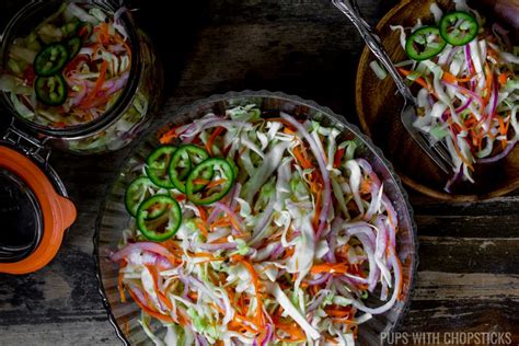 curtido-salvadoran-pickled-cabbage-slaw-pups-with image