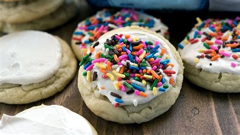 how-to-make-soft-sugar-cookies-pillsburycom image