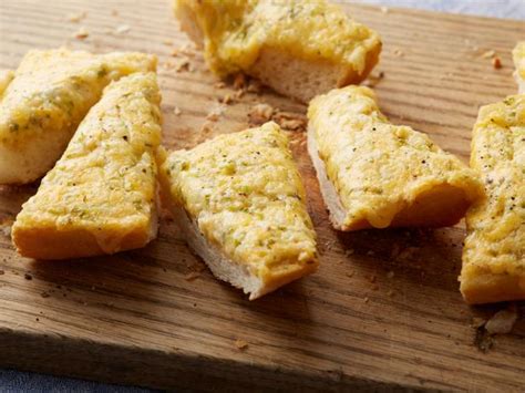 garlic-cheese-bread-recipe-ree-drummond-food image