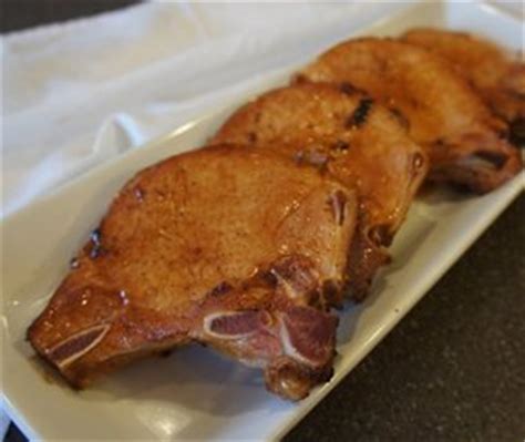 glazed-smoked-pork-chops-recipe-recipetipscom image