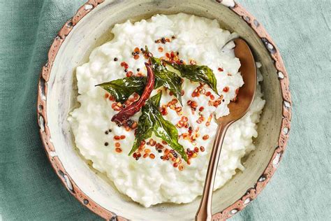 when-the-world-makes-no-sense-i-eat-yogurt-rice image