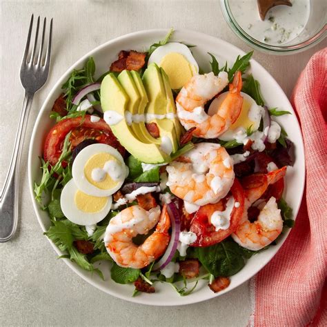 shrimp-cobb-salad-recipe-how-to-make image