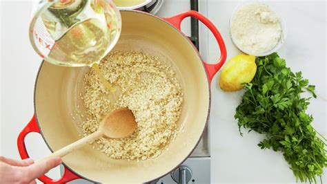 lemon-parmesan-risotto-recipe-bettycrockercom image