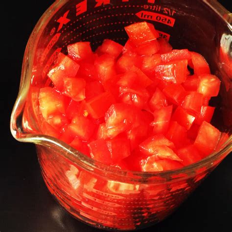 how-to-core-seed-chop-tomatoes-good-cheap-eats image