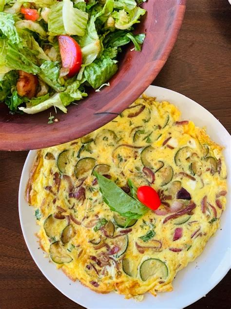 frittata-with-zucchini-and-mushrooms-tablespoon image