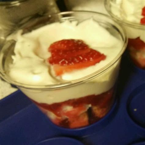 italian-style-strawberry-shortcake image