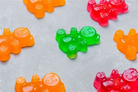 do-it-yourself-gummy-bears-recipe-the image