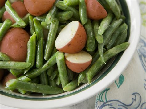 red-potato-and-green-bean-saut-paula-deen image