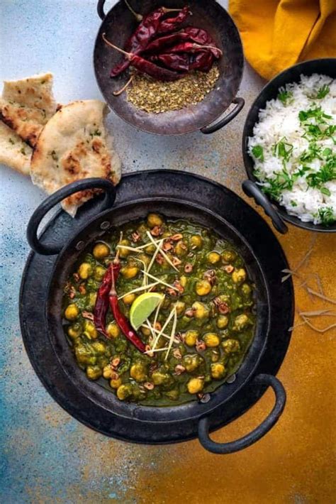 chole-palak-curry-recipe-vegan-spinach-chickpea image