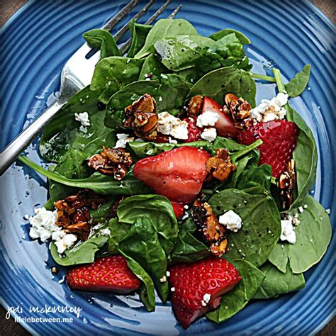 spinach-strawberry-salad-with-candied-almonds image