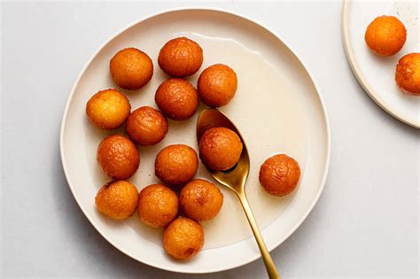 indian-gulab-jamun-dessert-recipe-the-spruce-eats image