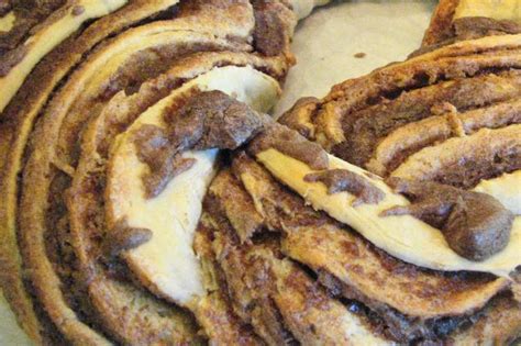 kringle-estonian-cinnamon-braid-bread-recipe-foodcom image