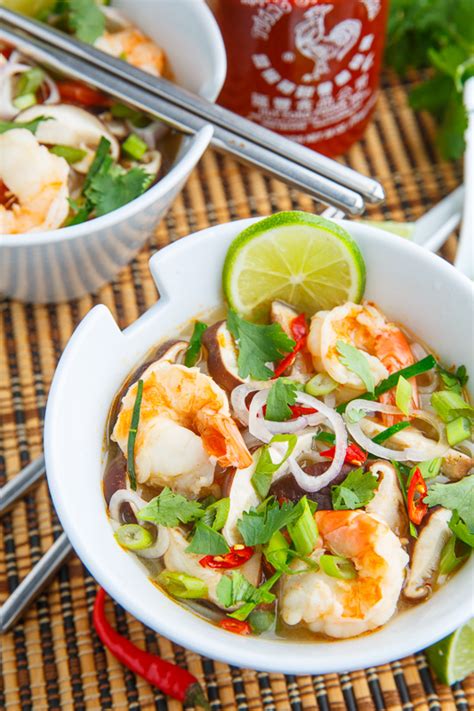tom-yum-goong-soup-thai-hot-and-sour-shrimp-soup image