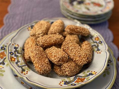 sicilian-sesame-cookies-biscotti-regina-italy-magazine image