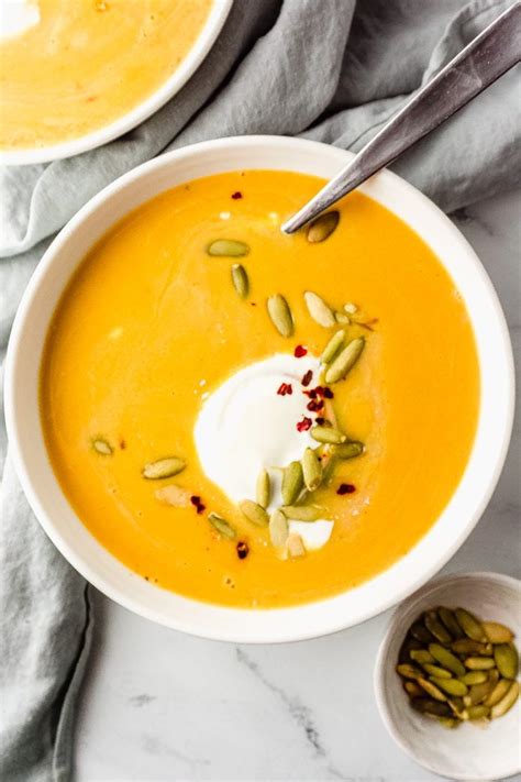 creamy-keto-pumpkin-soup-quick-and-easy-green image