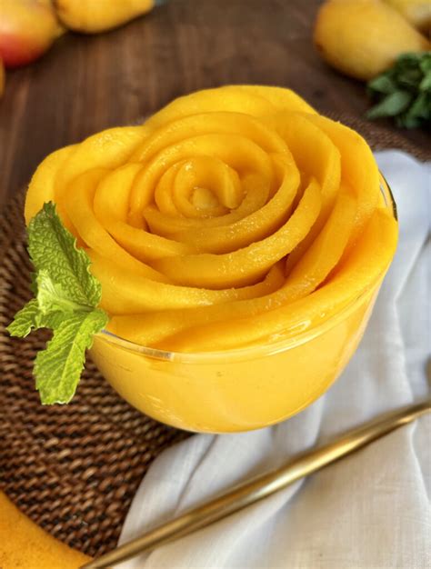 creamy-mango-smoothie-recipe-dominica-gourmet image