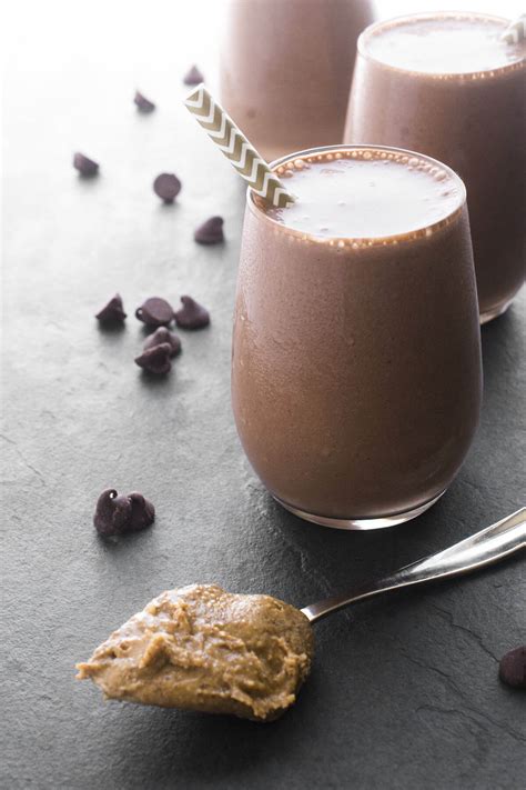 chocolate-almond-butter-smoothie-the-lemon-bowl image