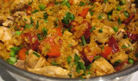 quick-chicken-paella-with-spicy-chorizo image