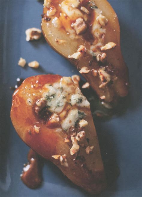 tbt-recipe-honey-roasted-pears-with-blue-cheese image