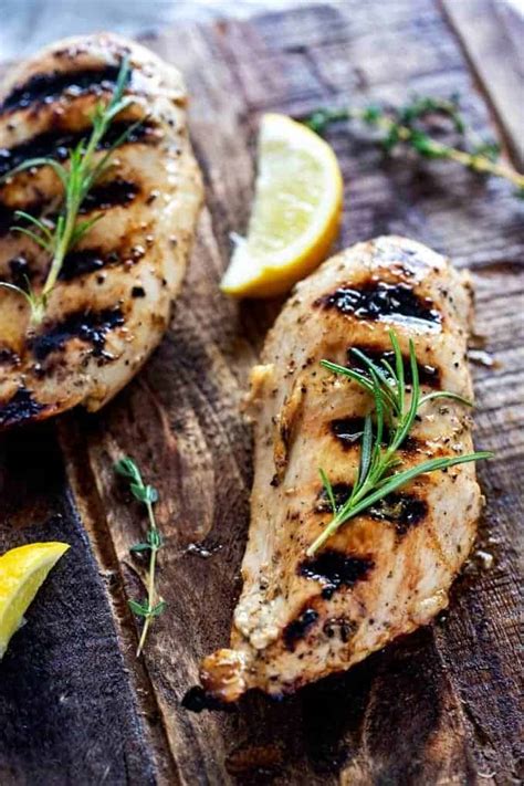 keto-grilled-chicken-kicking-carbs image