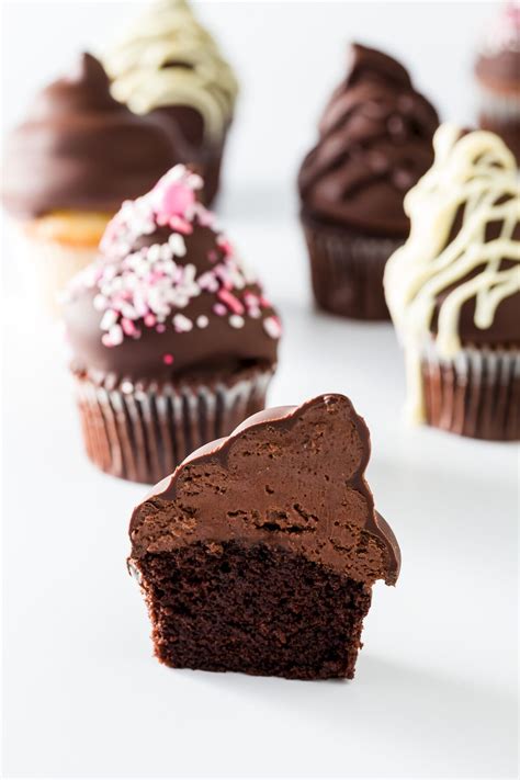 hi-hat-cupcakes-with-recipe-and-video-cupcake-project image