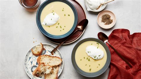 creamy-leek-soup-recipe-epicurious image