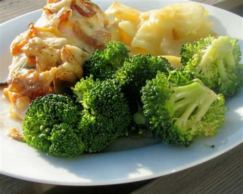 broccoli-with-lemon-butter-recipe-foodcom image