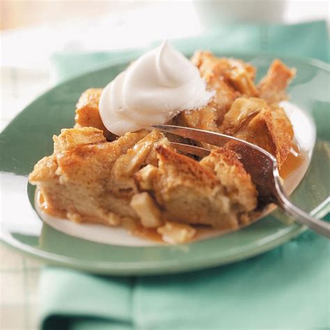 caramel-apple-bread-pudding-recipe-how-to-make-it image