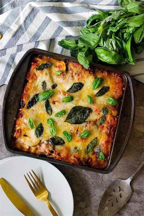 easy-vegetable-lasagna-recipe-unicorns-in-the-kitchen image