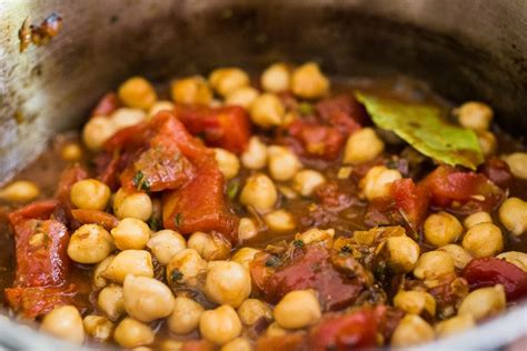 chana-masala-instant-pot-or-stovetop-feasting-at-home image