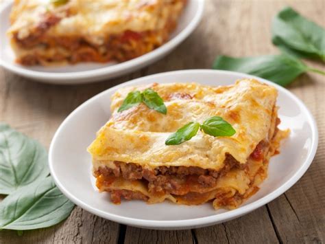 muellers-classic-lasagna-recipe-cdkitchencom image