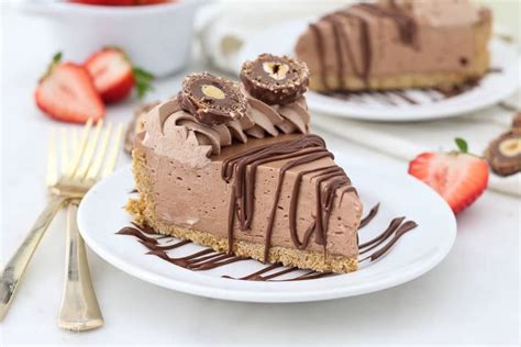 no-bake-nutella-pie-with-marshmallow-fluff-beyond image