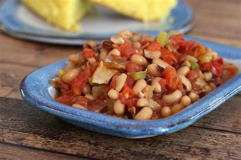 spicy-black-eyed-peas-with-tomatoes-and image