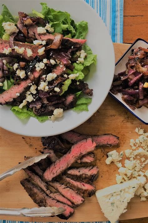 balsamic-herb-steak-salad-recipe-with-blue-cheese image