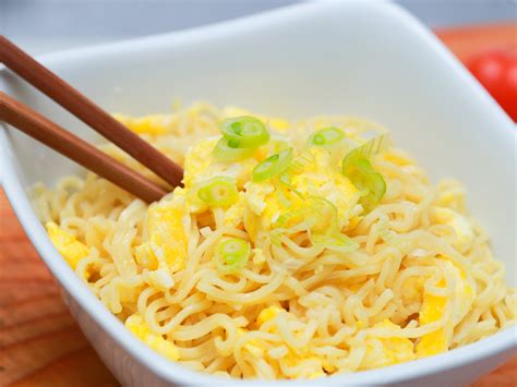 how-to-cook-a-noodles-and-egg-quick-meal-wikihow image