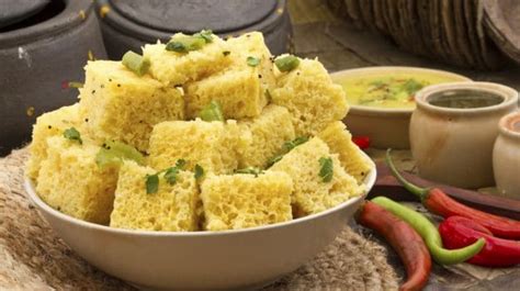 17-best-gujarati-recipes-popular-gujarati image
