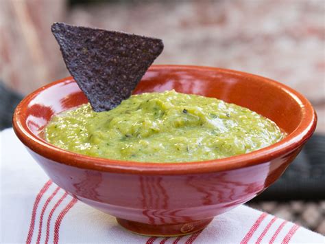 tomatillo-guaca-salsa-flavcity-with-bobby-parrish image
