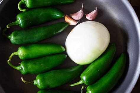 roasted-jalapeo-salsa-recipe-mexican-food image